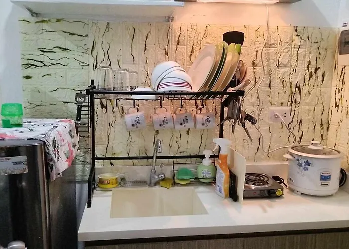 Cj'sstaycation In Bed & Breakfast Lapu-Lapu City